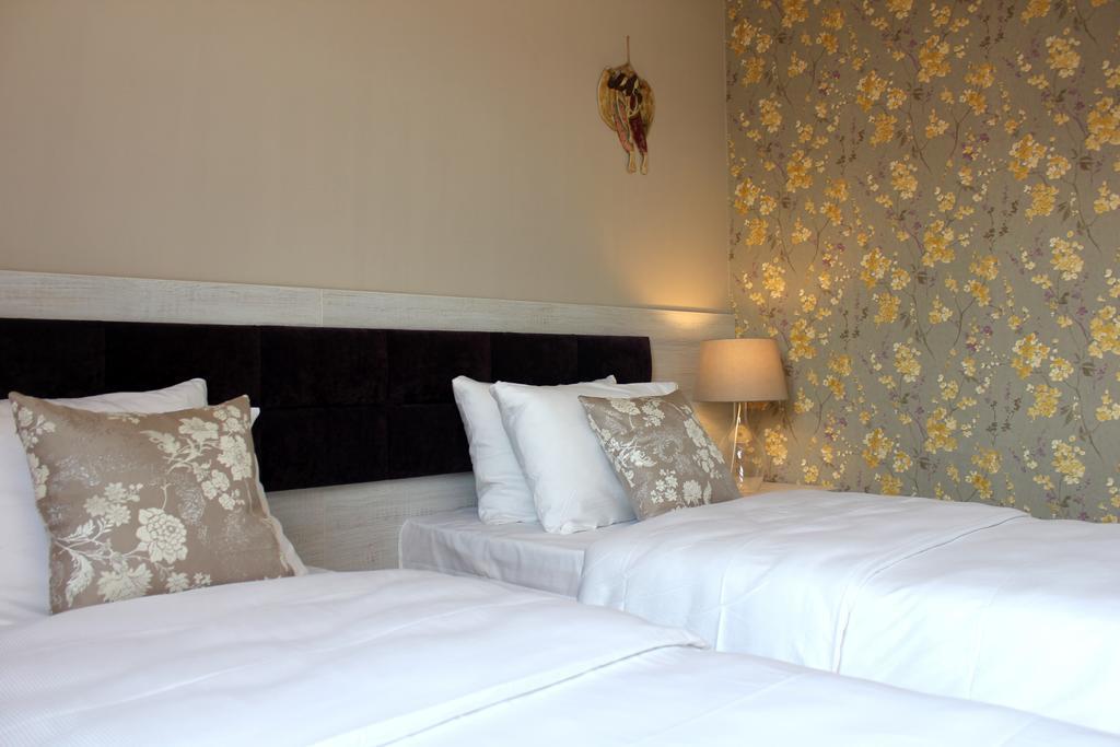 Hotel Legnicki & Restauracja Legnica Room photo